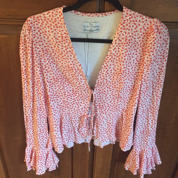 7W Seven Wonders | Rosie Tie-front Top - Picture 3 of 8